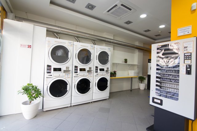 brush Wrong Necessities Easywash Self Service Laundry - αξιολογήσεις, φωτογραφίες, αριθμός  τηλεφώνου και διεύθυνση - Οικιακές υπηρεσίες στην πόλη Θεσσαλονίκη -  Nicelocal.gr